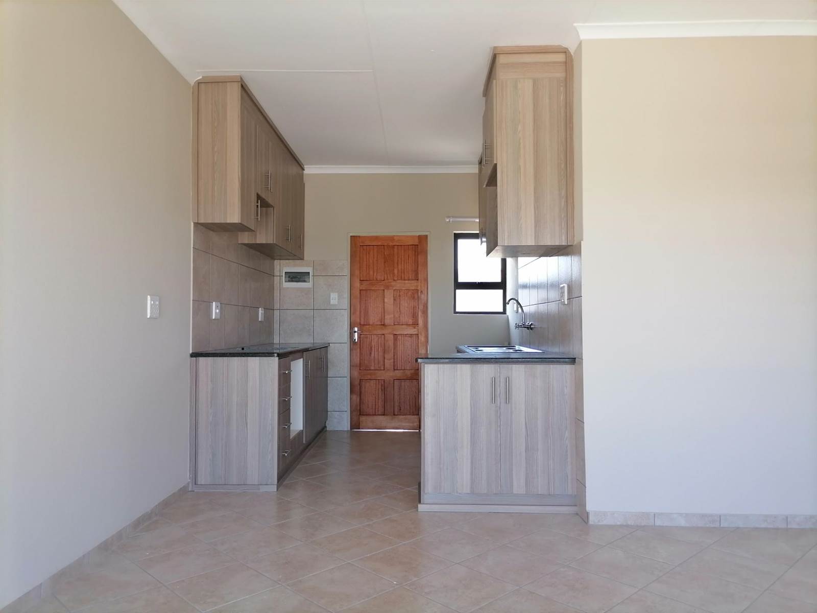 2 Bed House in Ermelo photo number 18