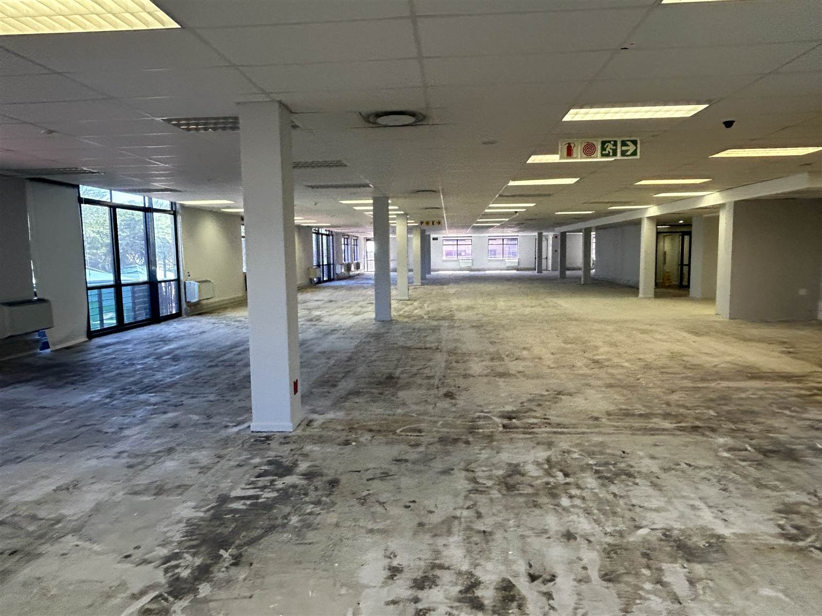 1023  m² Commercial space in Plattekloof photo number 9