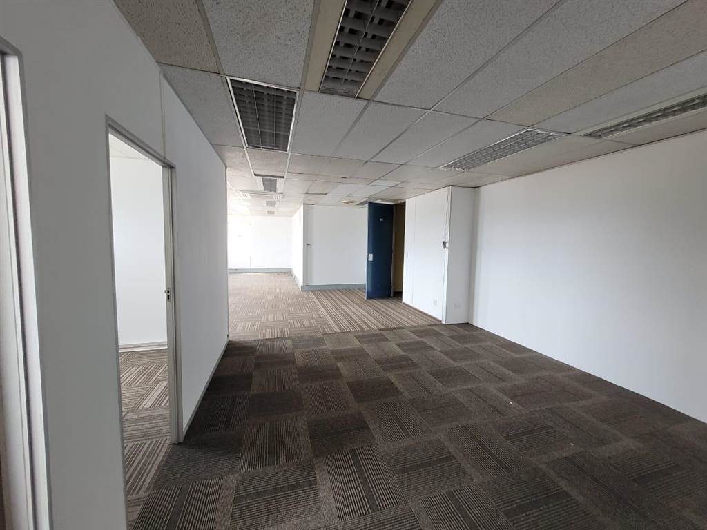 182  m² Commercial space in Kempton Park Central photo number 6