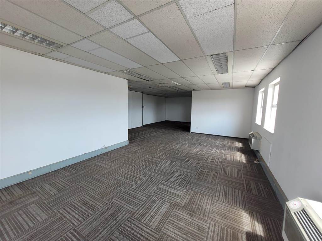 182  m² Commercial space in Kempton Park Central photo number 5