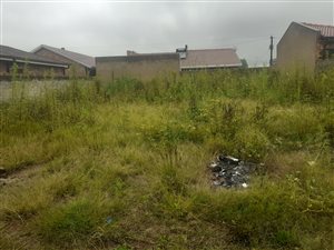 300 m² Land available in Kwa Thema