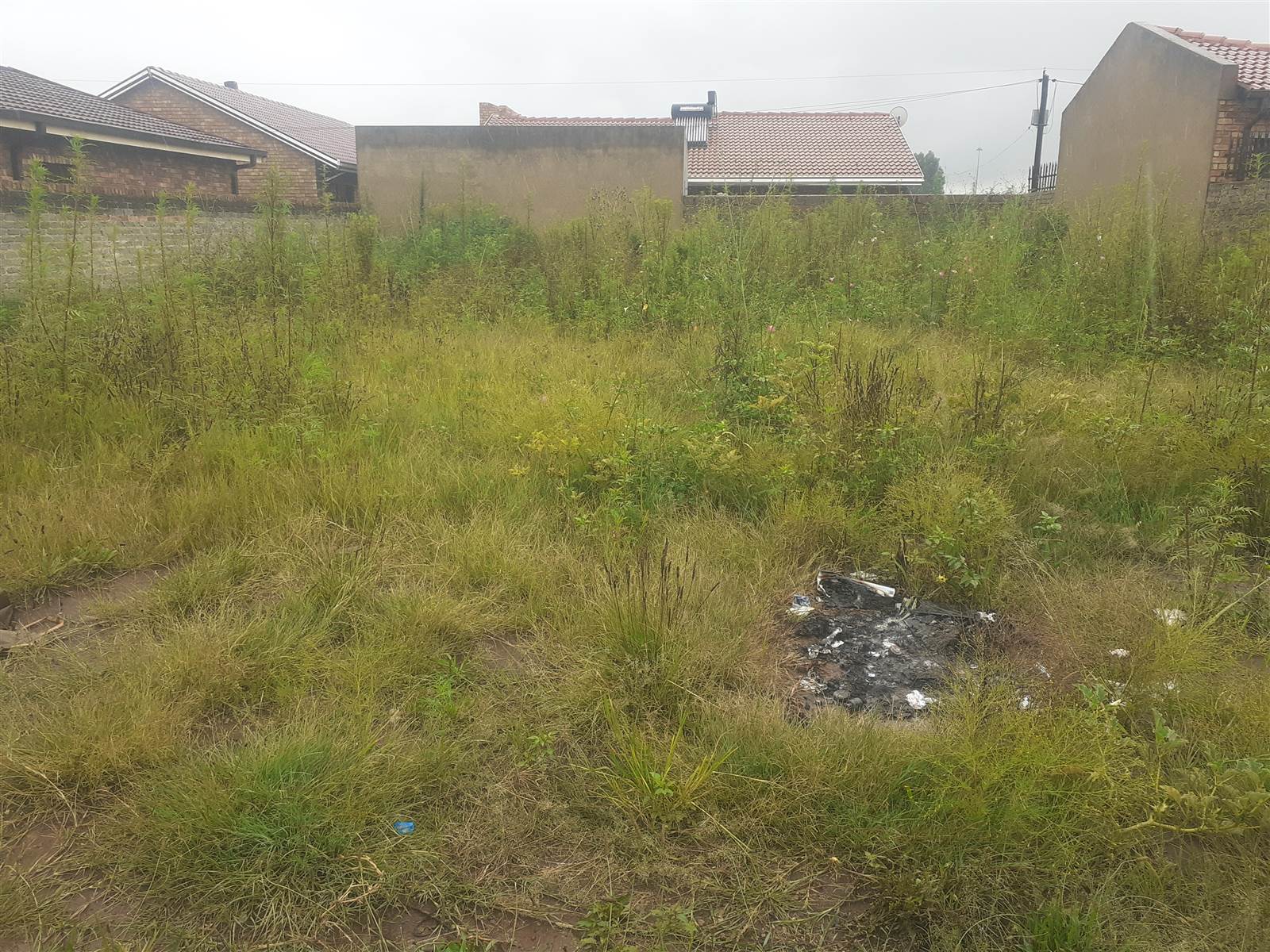 300 m² Land available in Kwa Thema photo number 3