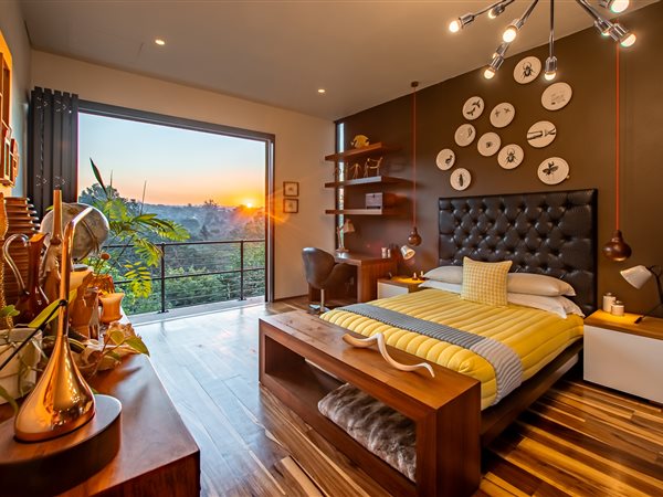 4 Bedroom House 4 Bedroom House