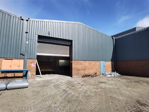 324  m² Industrial space in Jet Park