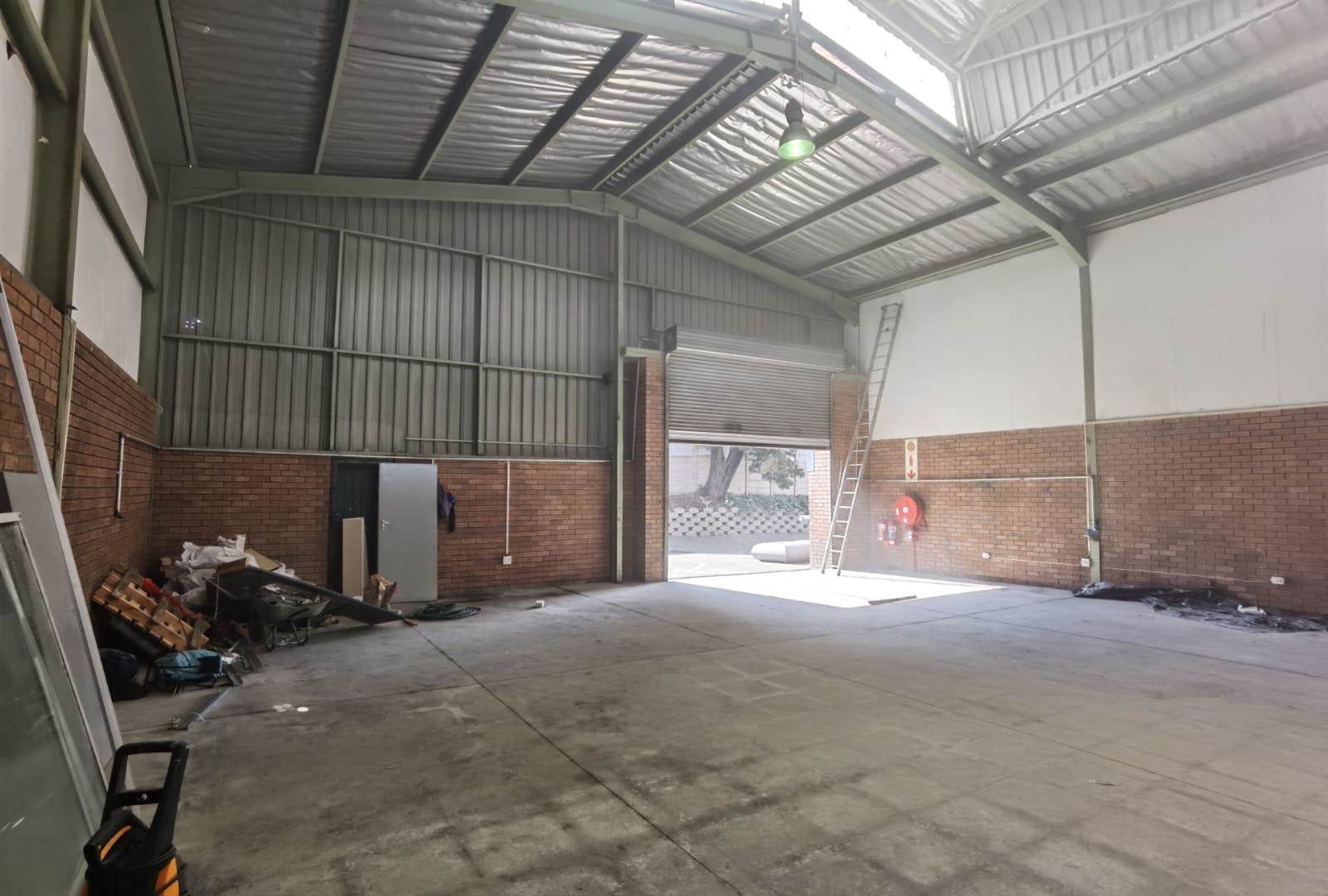 324  m² Industrial space in Jet Park photo number 5