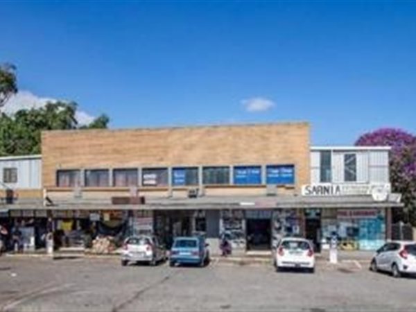 1038  m² Commercial space in Sarnia