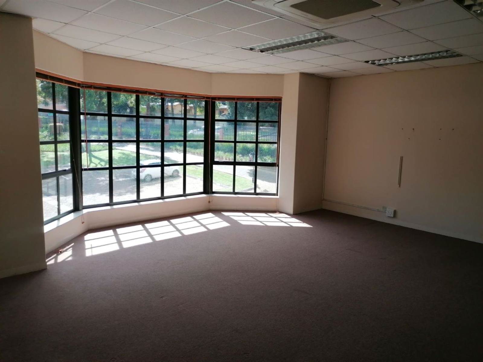 512  m² Commercial space in Bryanston photo number 6