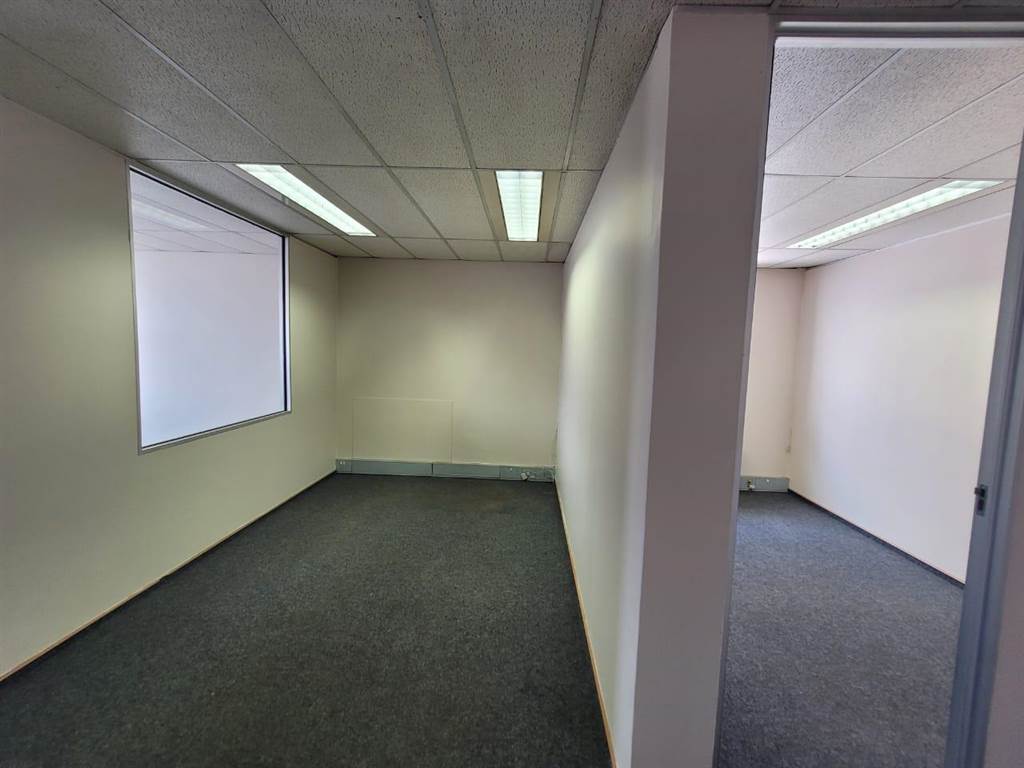 205  m² Commercial space in Kempton Park Central photo number 7