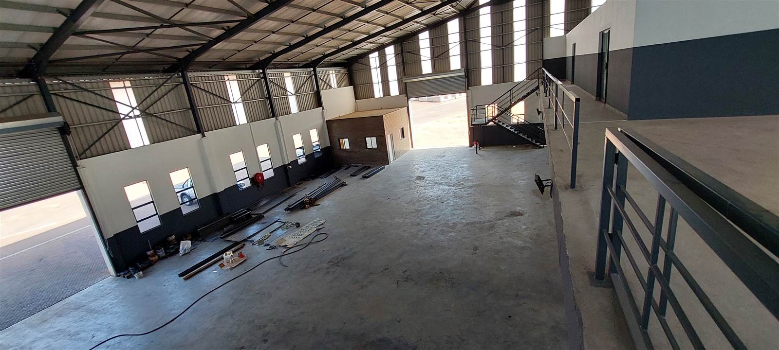 875  m² Industrial space in Clayville photo number 5