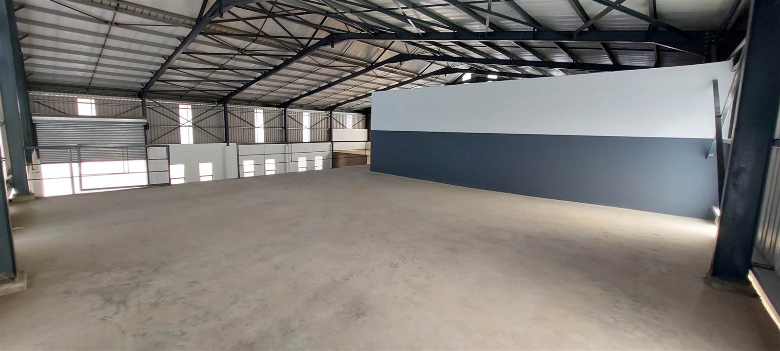 875  m² Industrial space in Clayville photo number 10