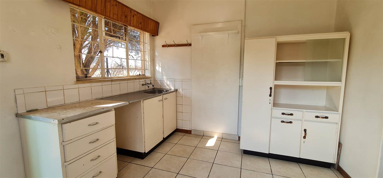 3 Bed House in Hartbeesfontein photo number 30