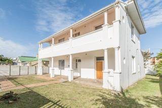 348  m² Commercial space in Southernwood photo number 6