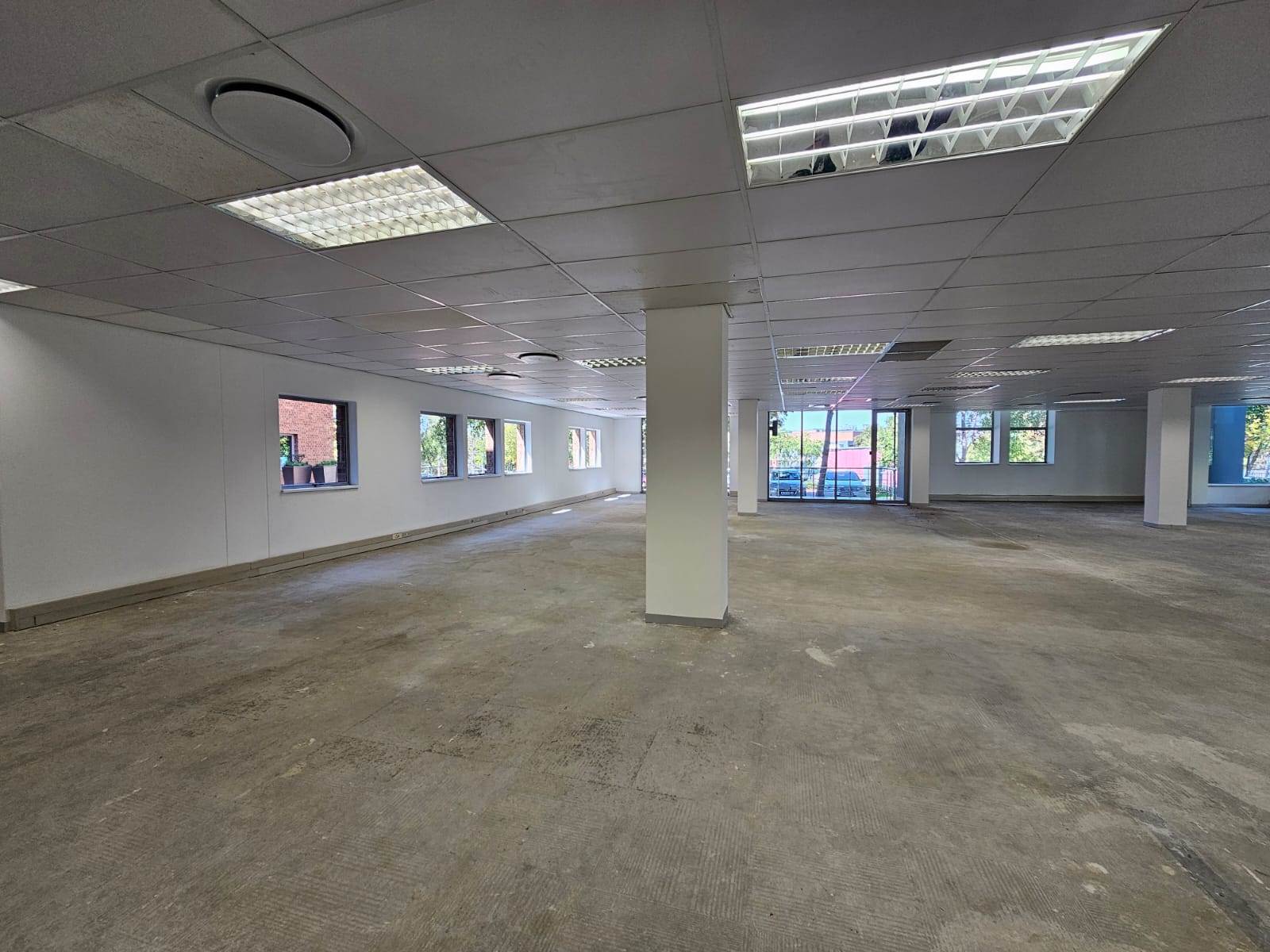 674  m² Commercial space in Bryanston photo number 8