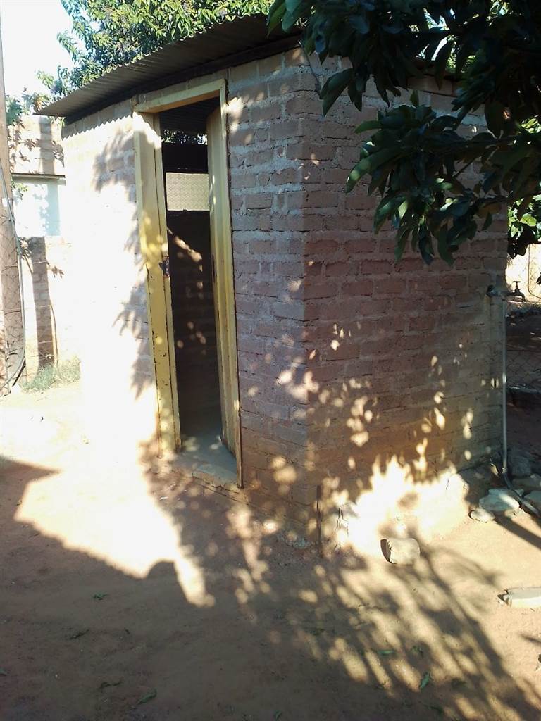 400 m² Land available in Lethlabile photo number 8