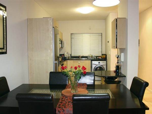 2 Bed Townhouse in Sandown photo number 6