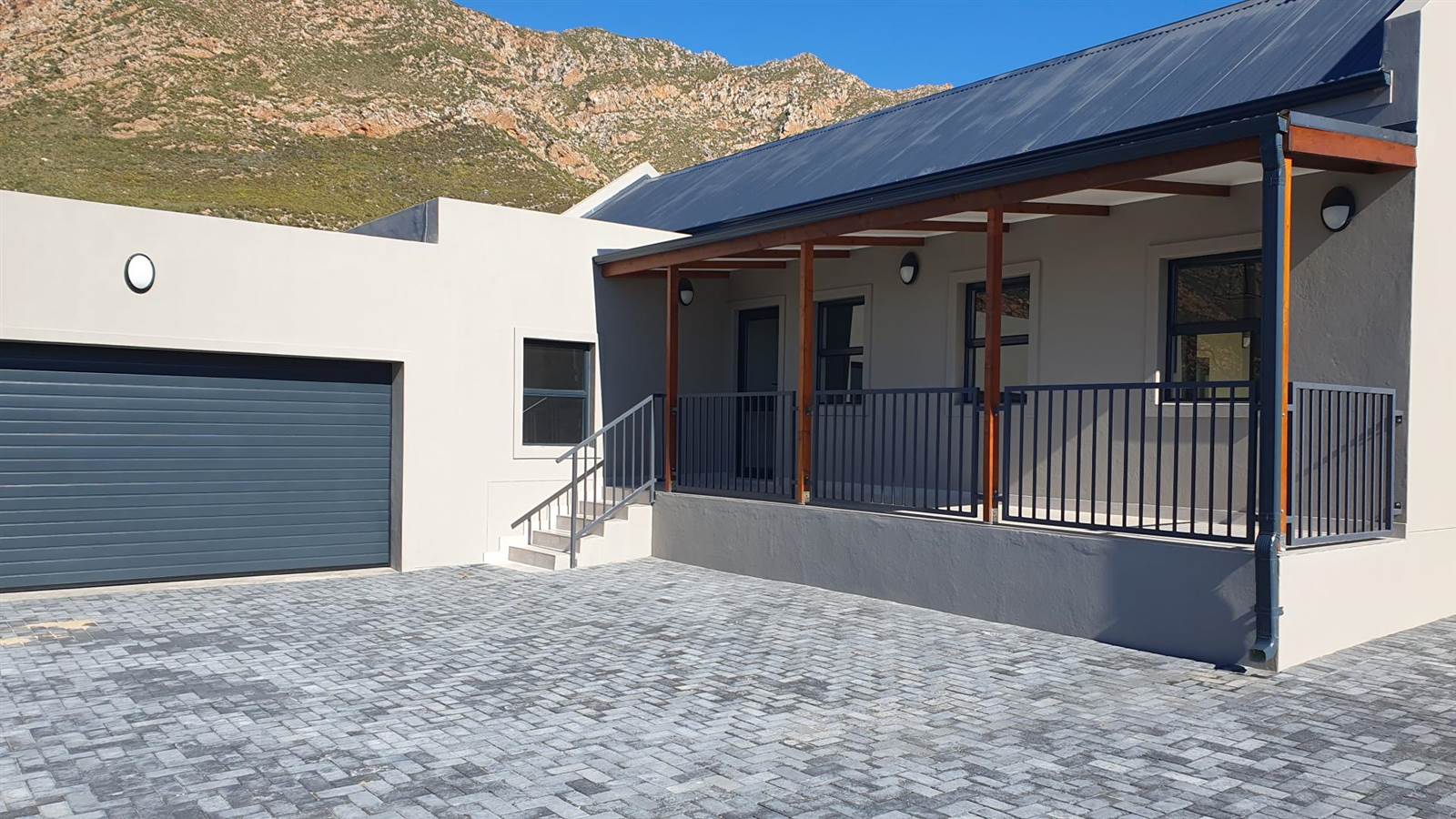 2 Bed House in Montagu photo number 15