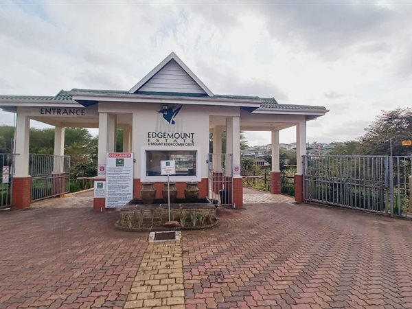 3 Bedroom Townhouse 3 Bedroom Townhouse