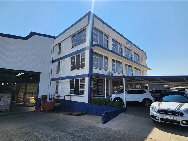 2 897  m² Industrial space