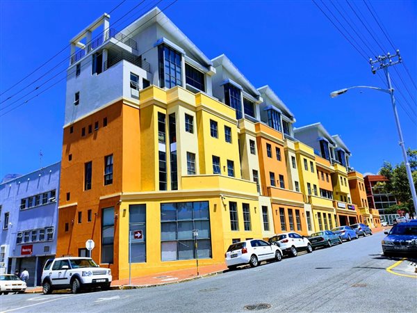 262  m² Retail Space in Cape Town City Centre