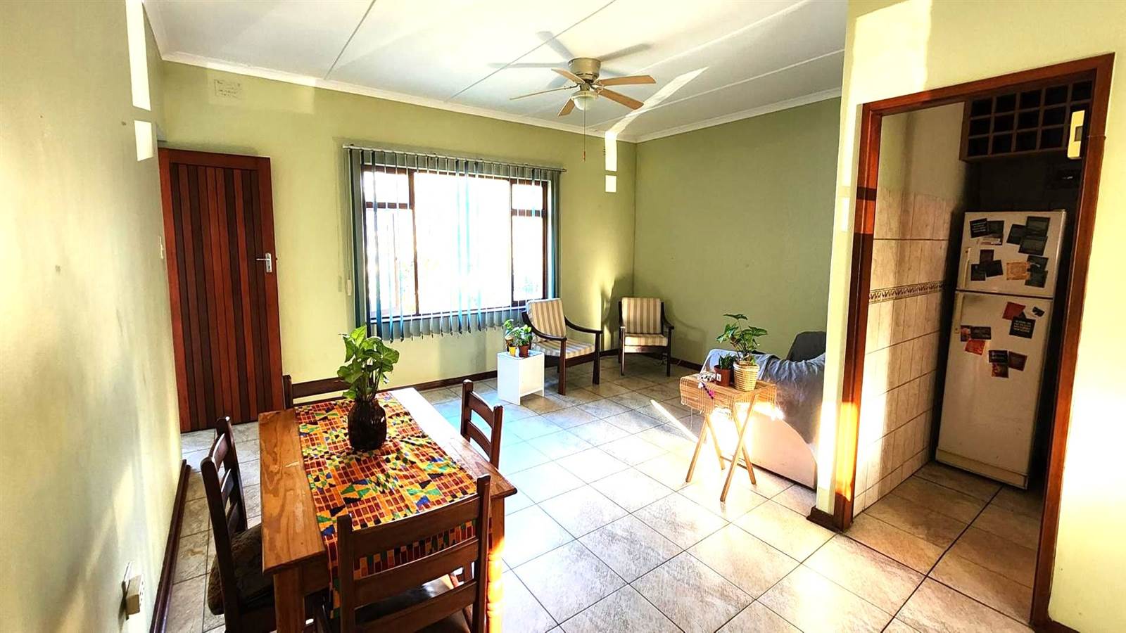 2 Bed Apartment in Umtentweni photo number 4