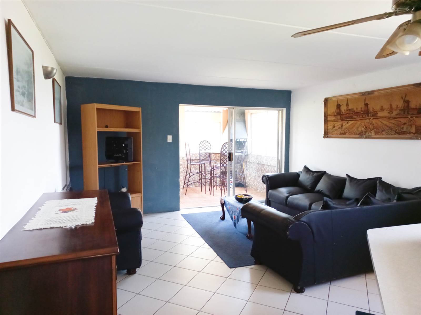 4 Bed Apartment in Vaal Marina photo number 7