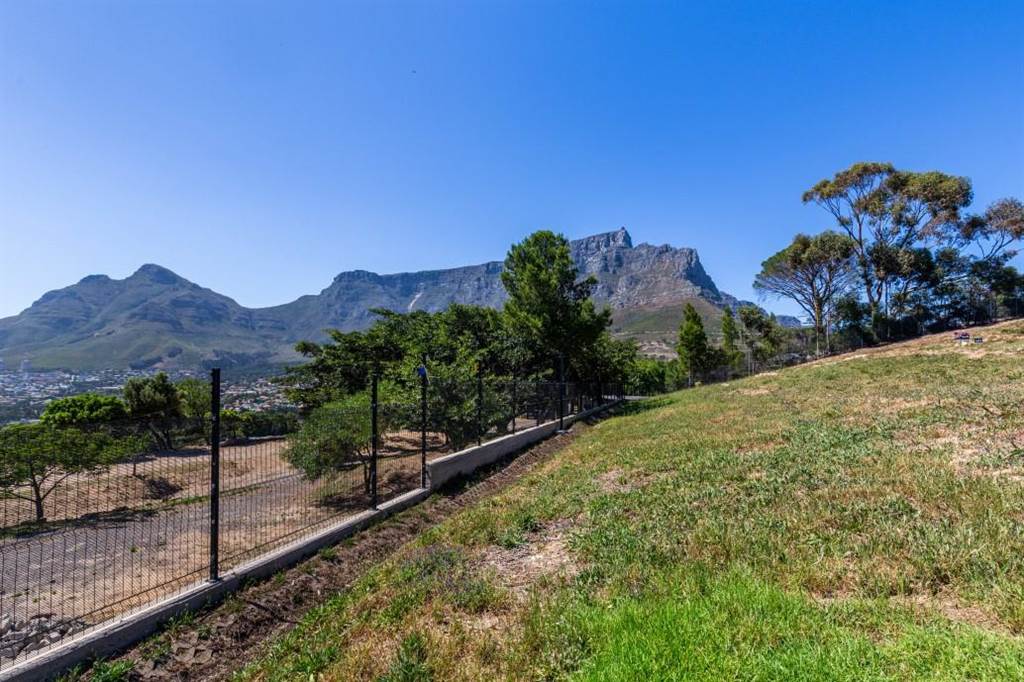 500 m² Land available in Tamboerskloof photo number 9