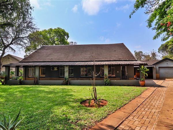 3 Bed House in Komatipoort