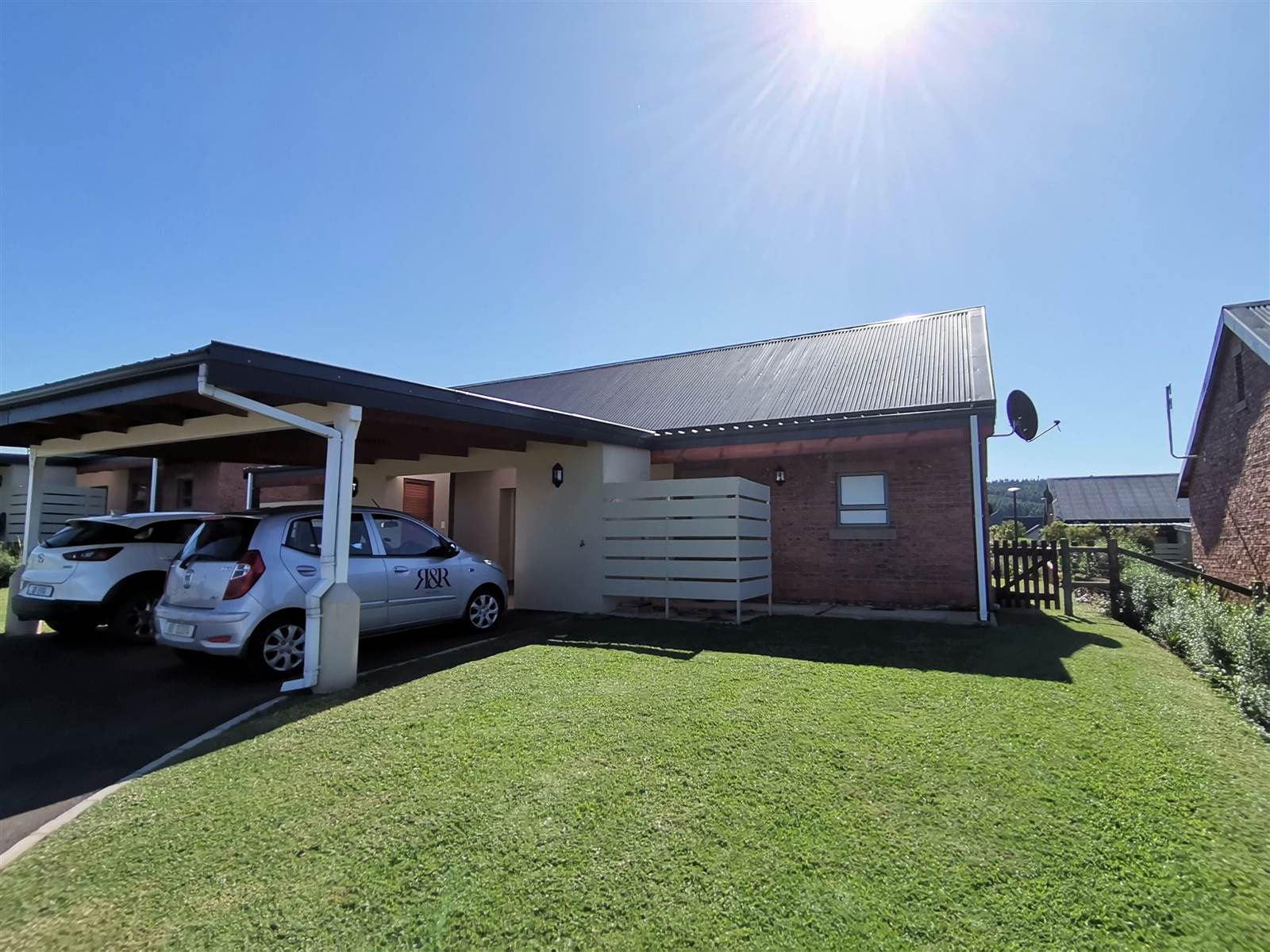 1 Bed Townhouse in Howick photo number 2