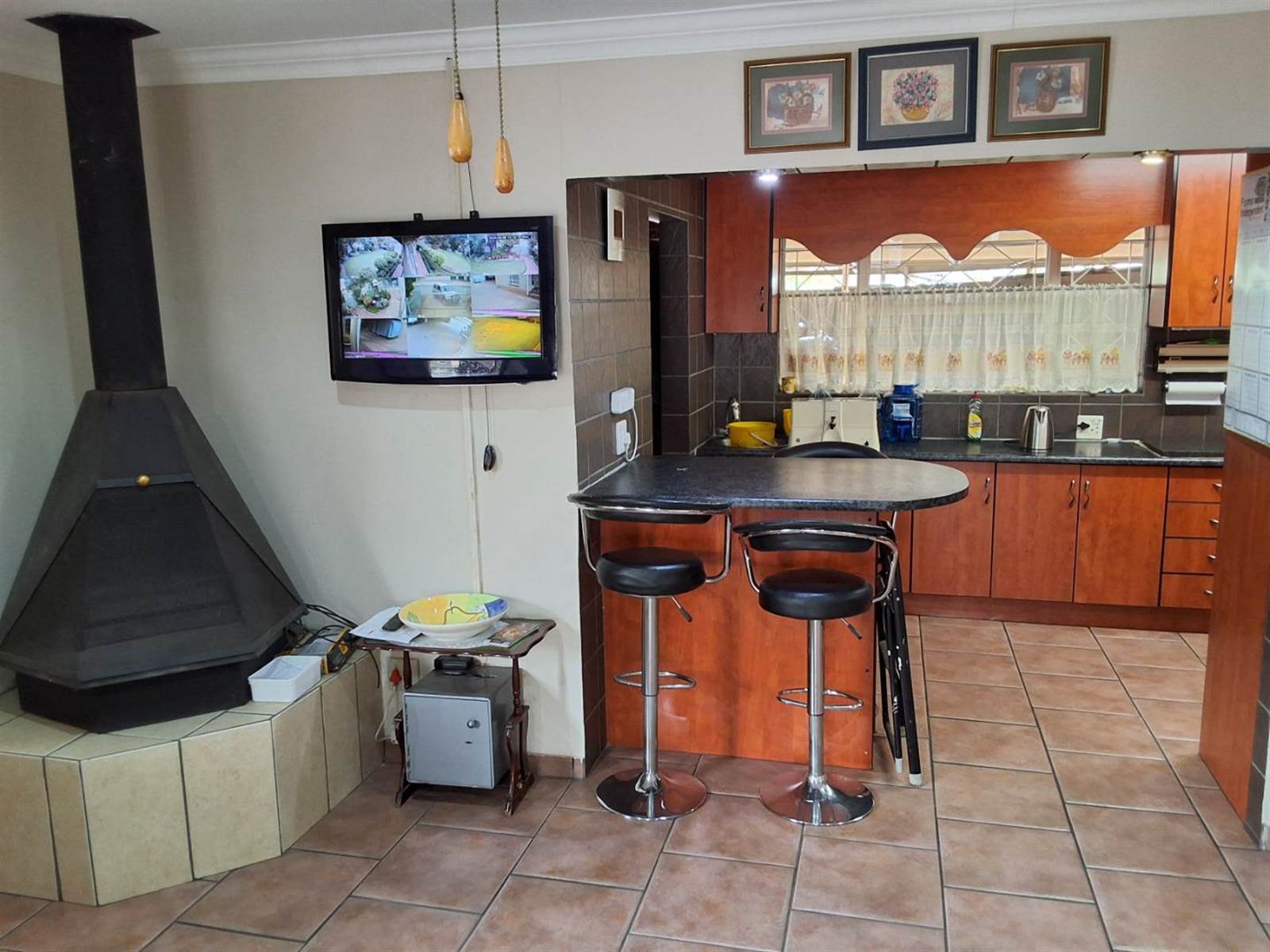 4 Bed House in Secunda Central photo number 7