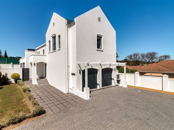 3 Bedroom House 3 Bedroom House