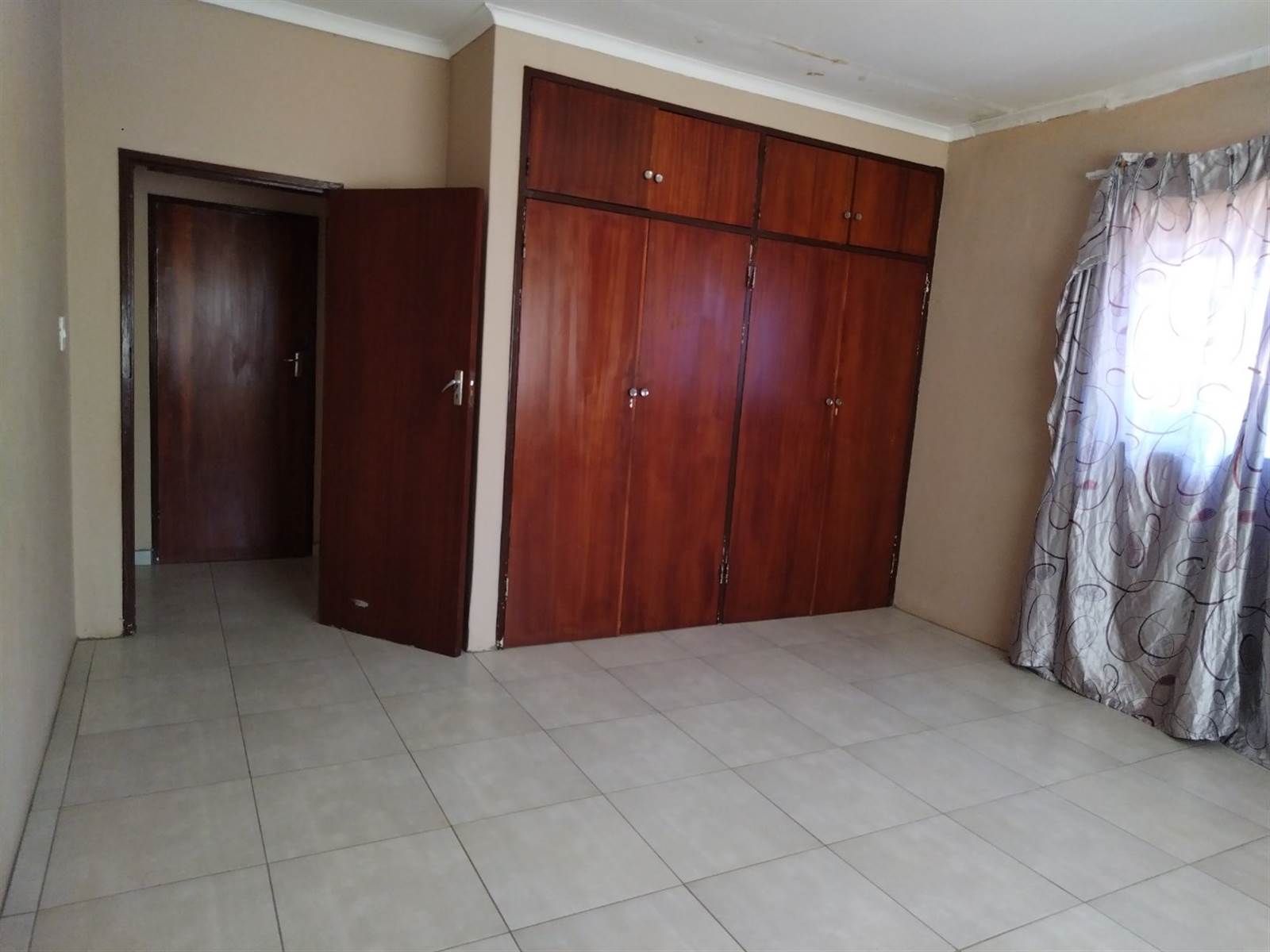 3 Bed House in Pretoria West photo number 24