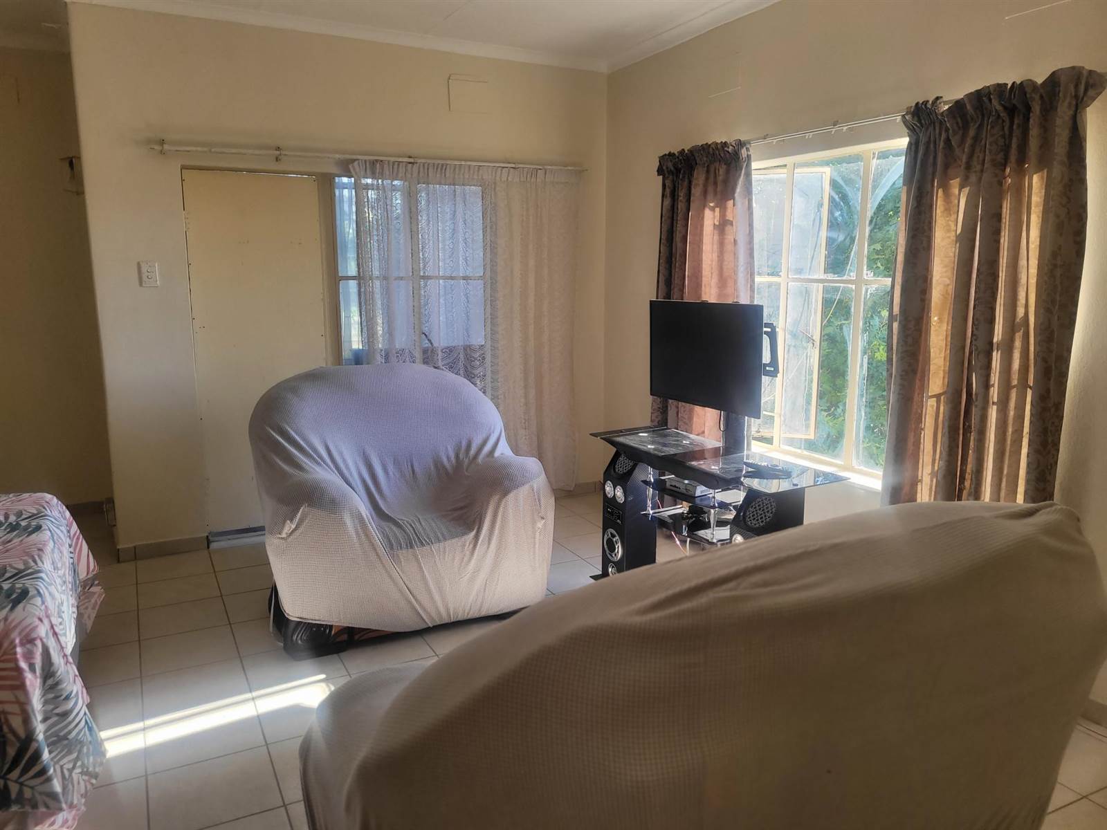 1 Bed Flat in Pretoria West photo number 7
