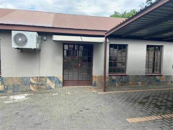 60  m² Commercial space