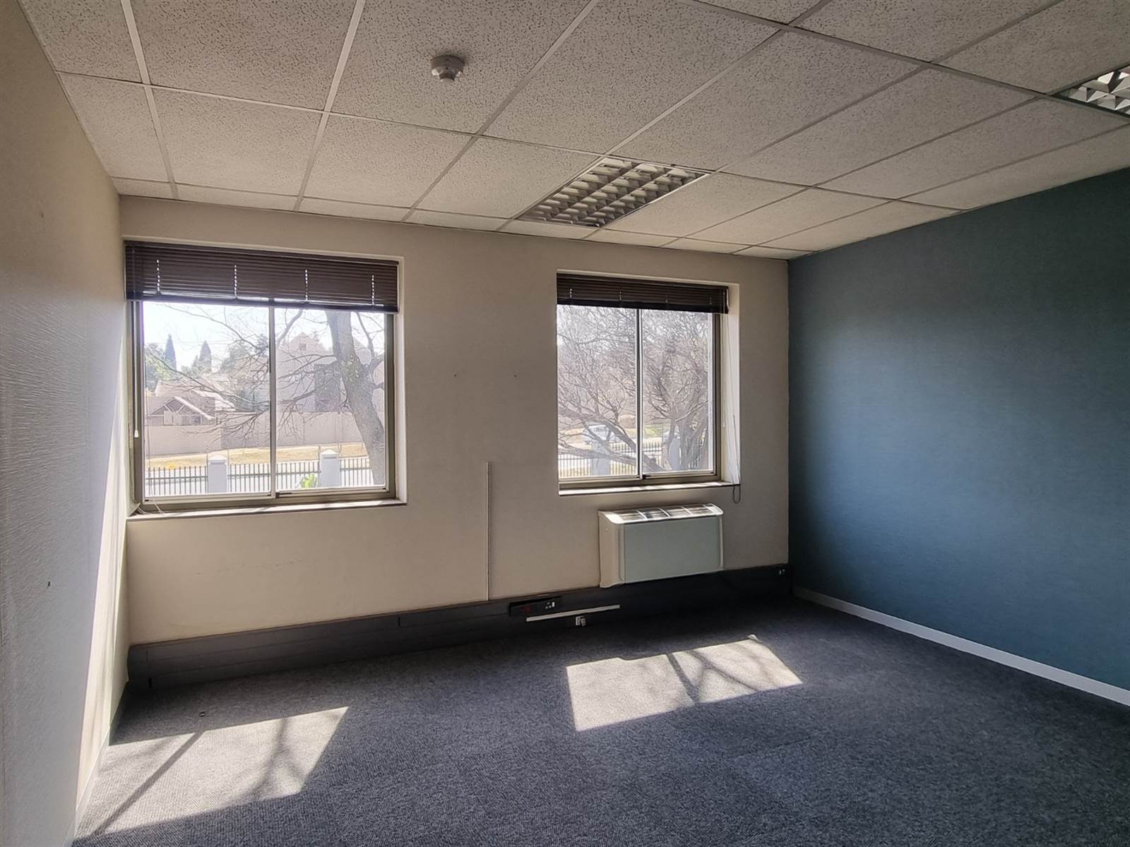 200  m² Commercial space in Woodmead photo number 5