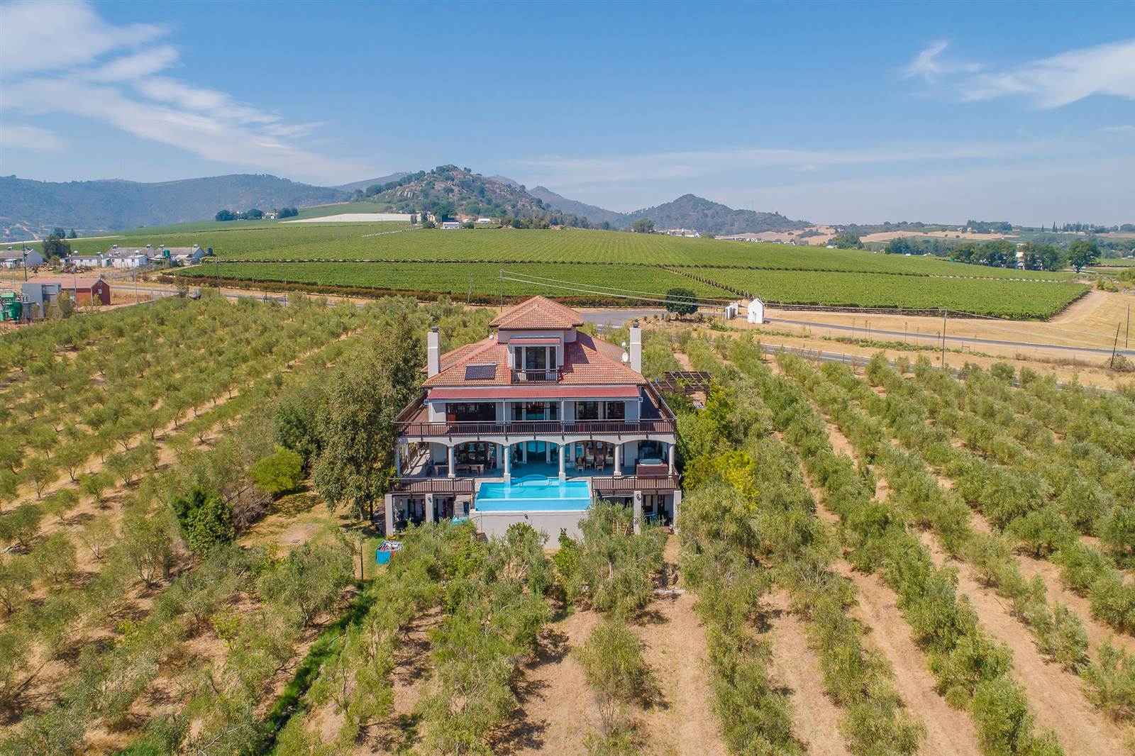 5.9 ha Farm in Northern Paarl photo number 1