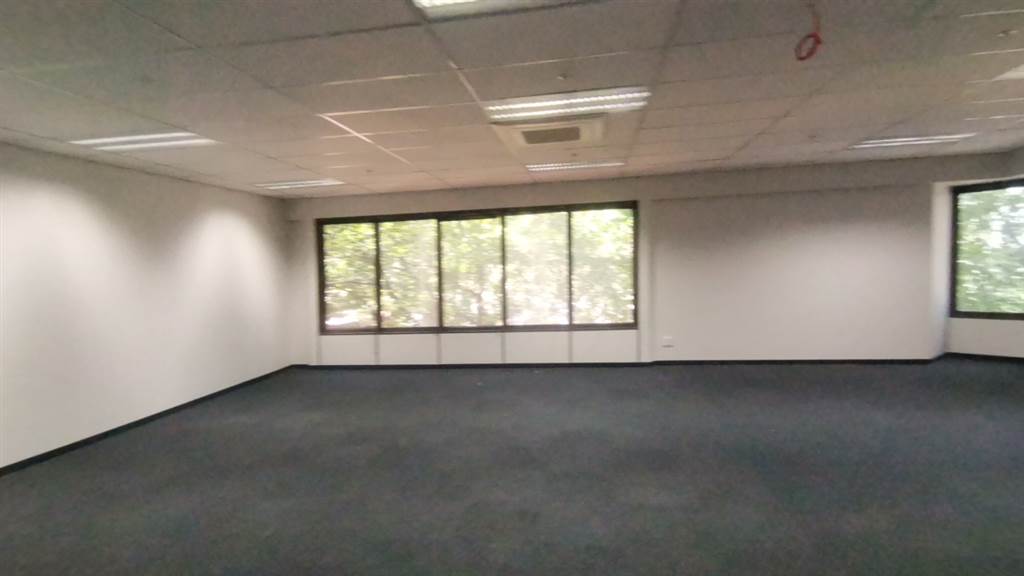 161  m² Commercial space in Parktown photo number 10