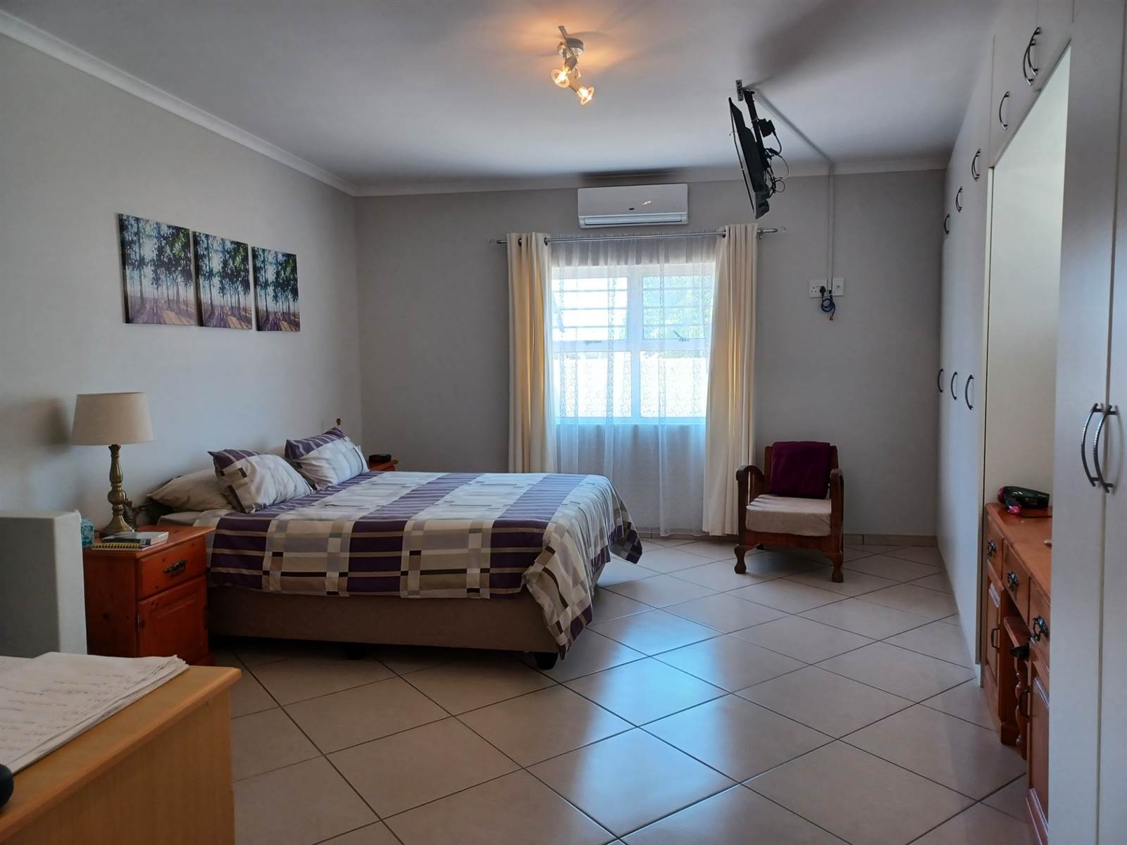 4 Bed House in Port Owen photo number 8