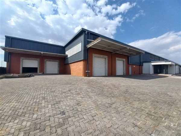 1 773  m² Industrial space