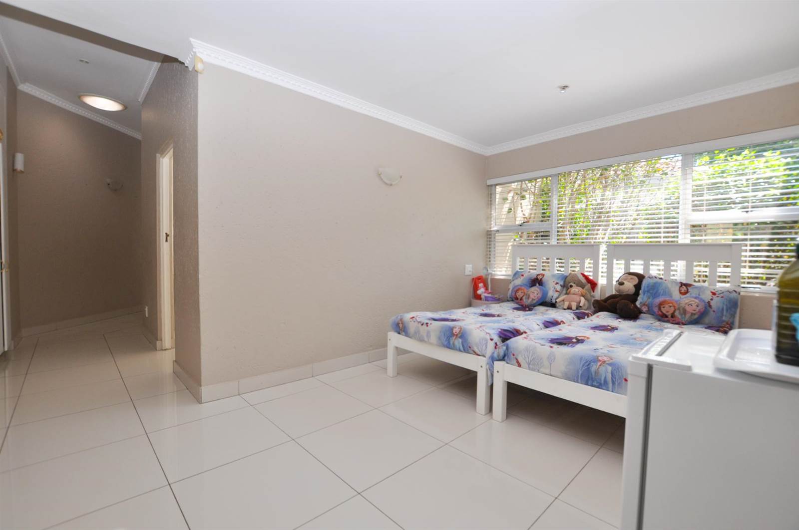 4 Bed Townhouse in Bryanston photo number 16