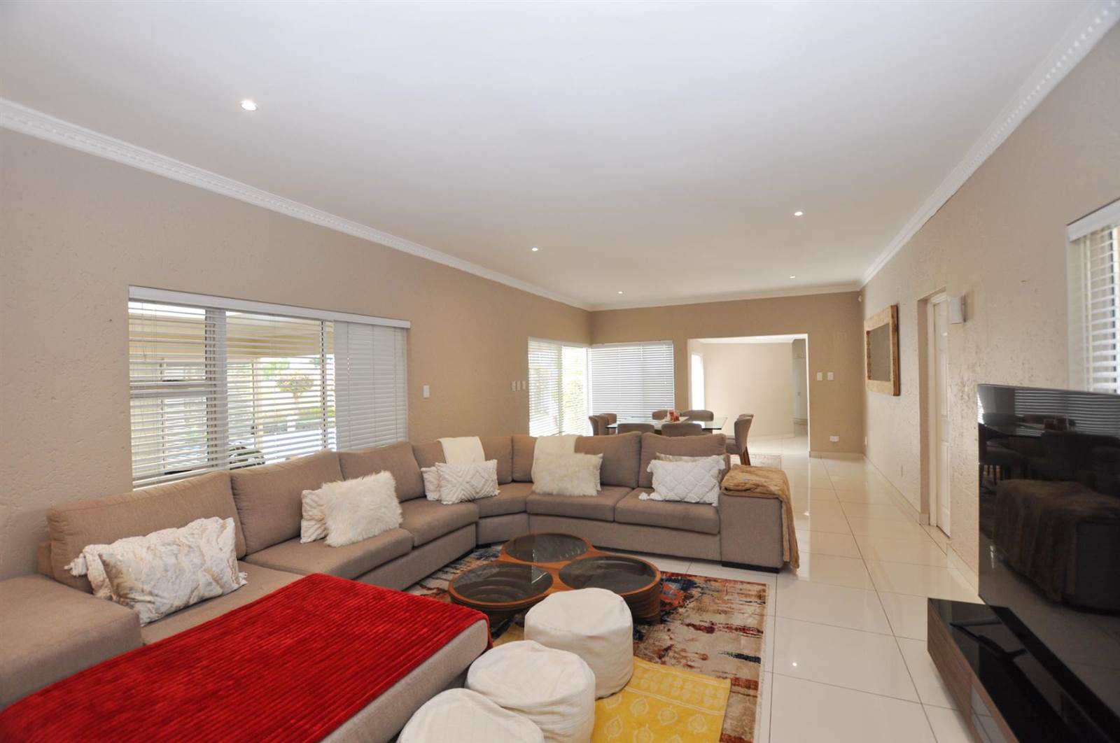 4 Bed Townhouse in Bryanston photo number 7