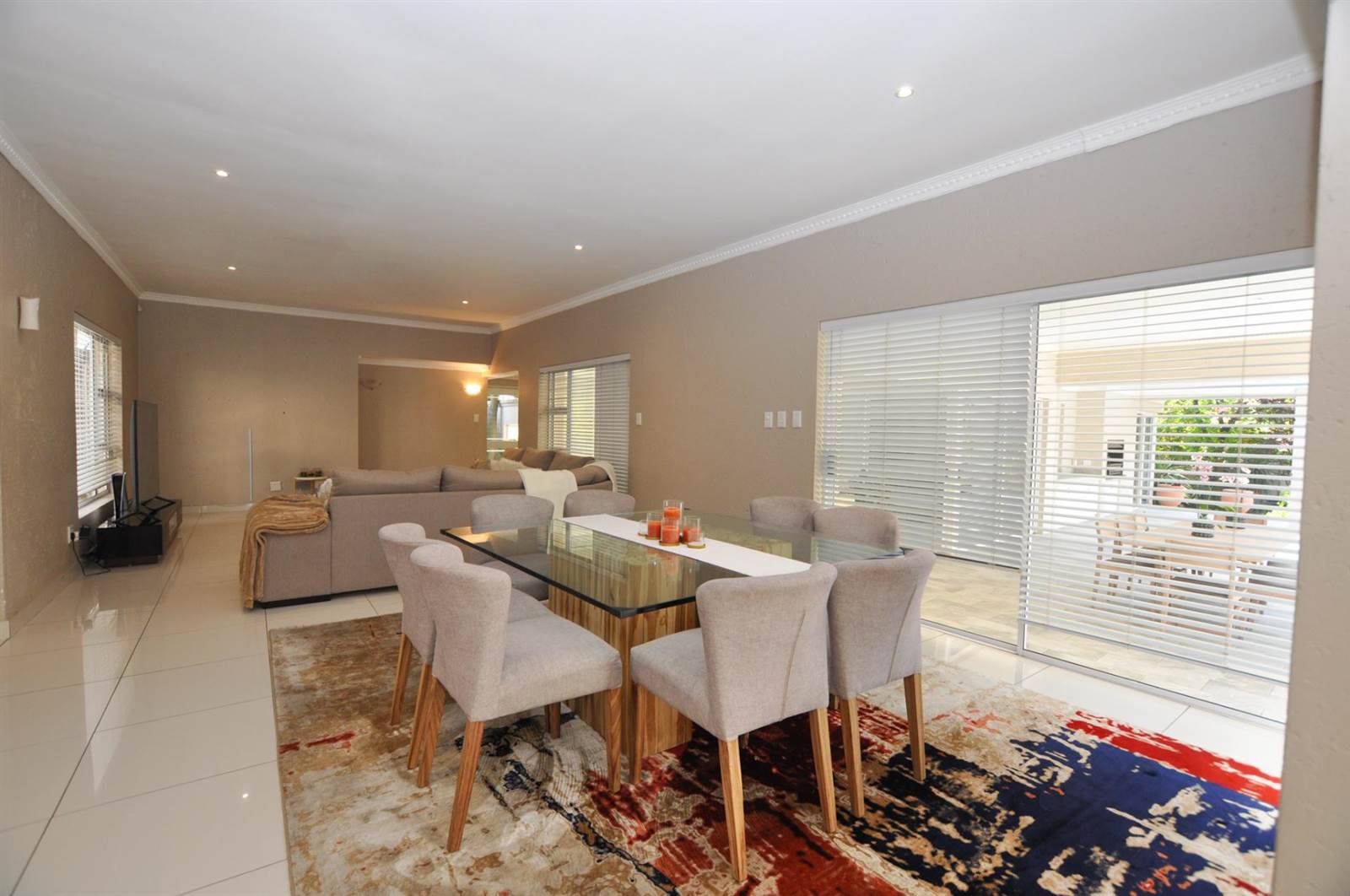 4 Bed Townhouse in Bryanston photo number 9