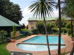 3 Bed Townhouse in Westwood