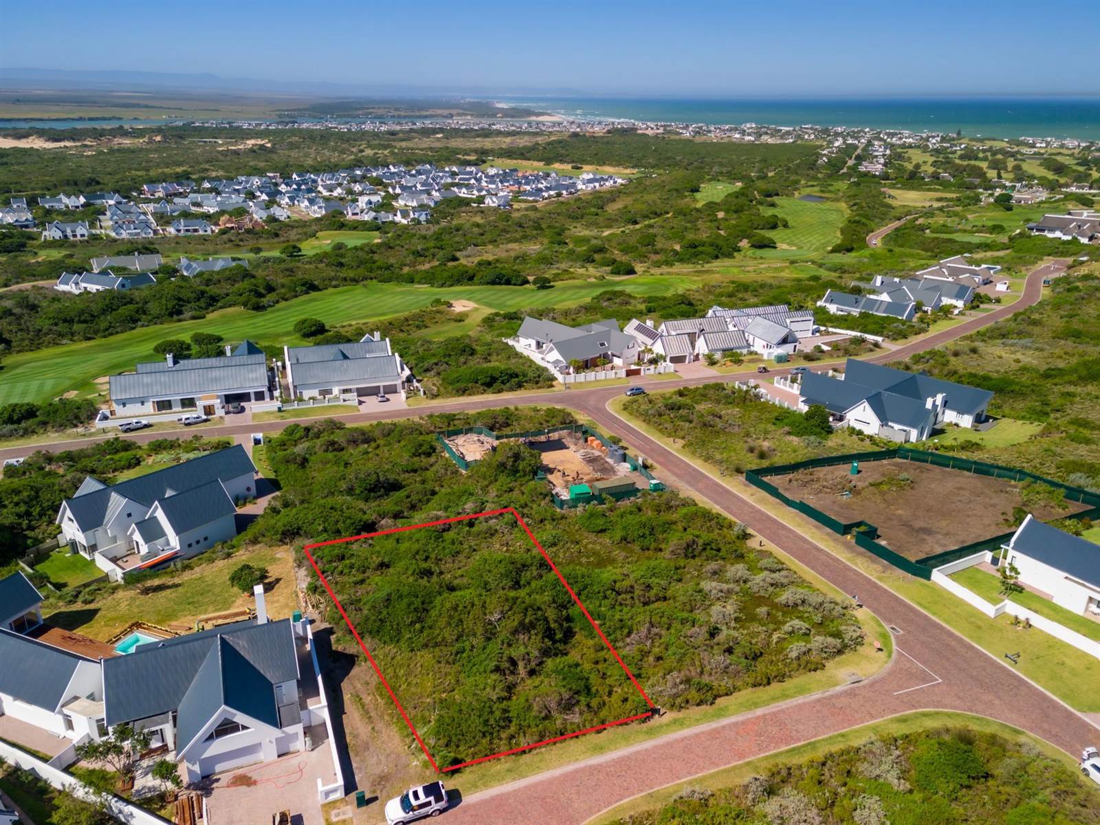 1218 m² Land available in St Francis Links photo number 8