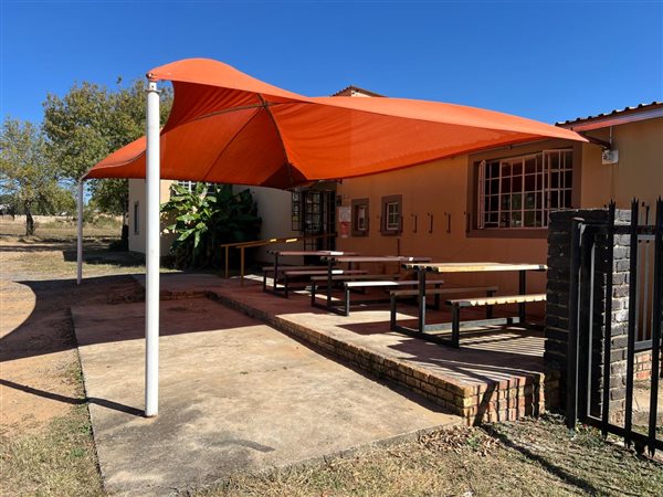 1 535 m² Commercial space 1 535 m² Commercial space