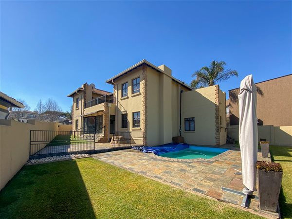 3 Bedroom House 3 Bedroom House