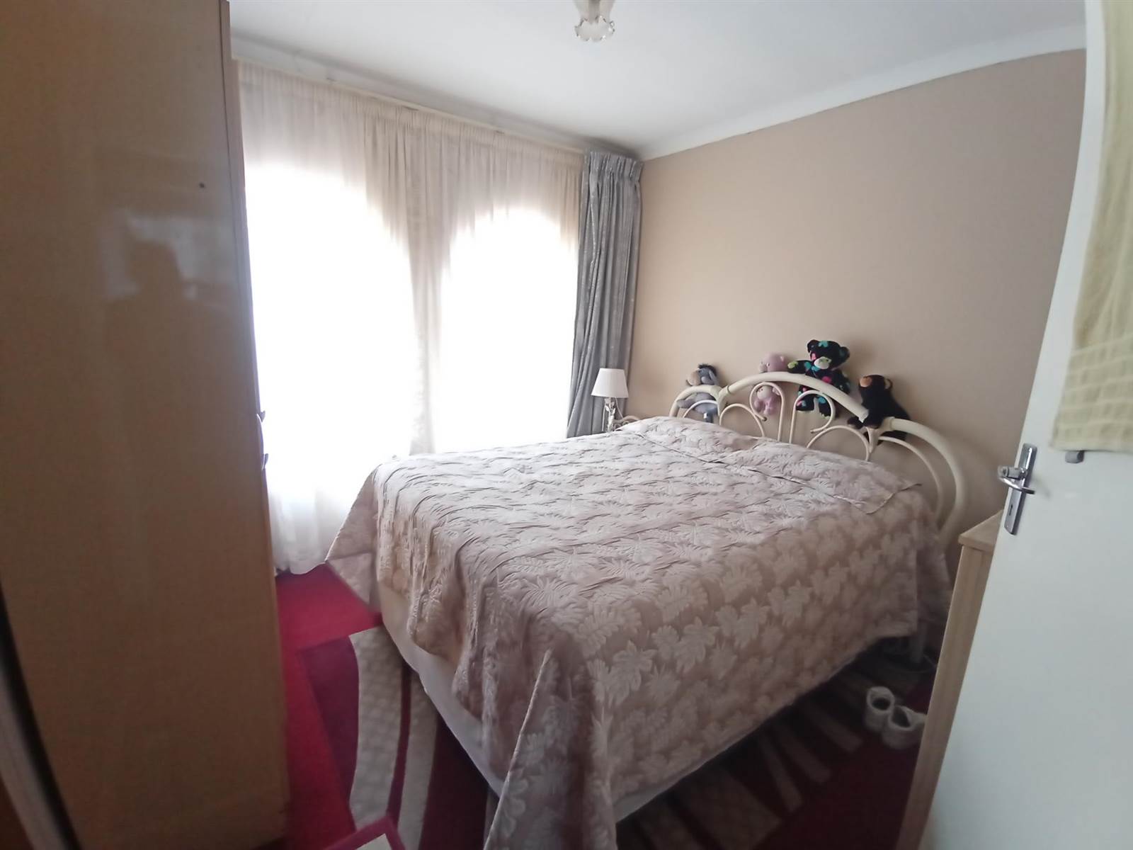 3 Bed House in Lenasia South photo number 15