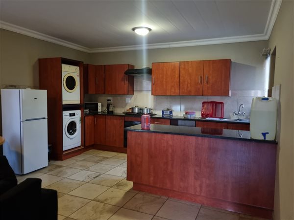 3 Bedroom Townhouse 3 Bedroom Townhouse