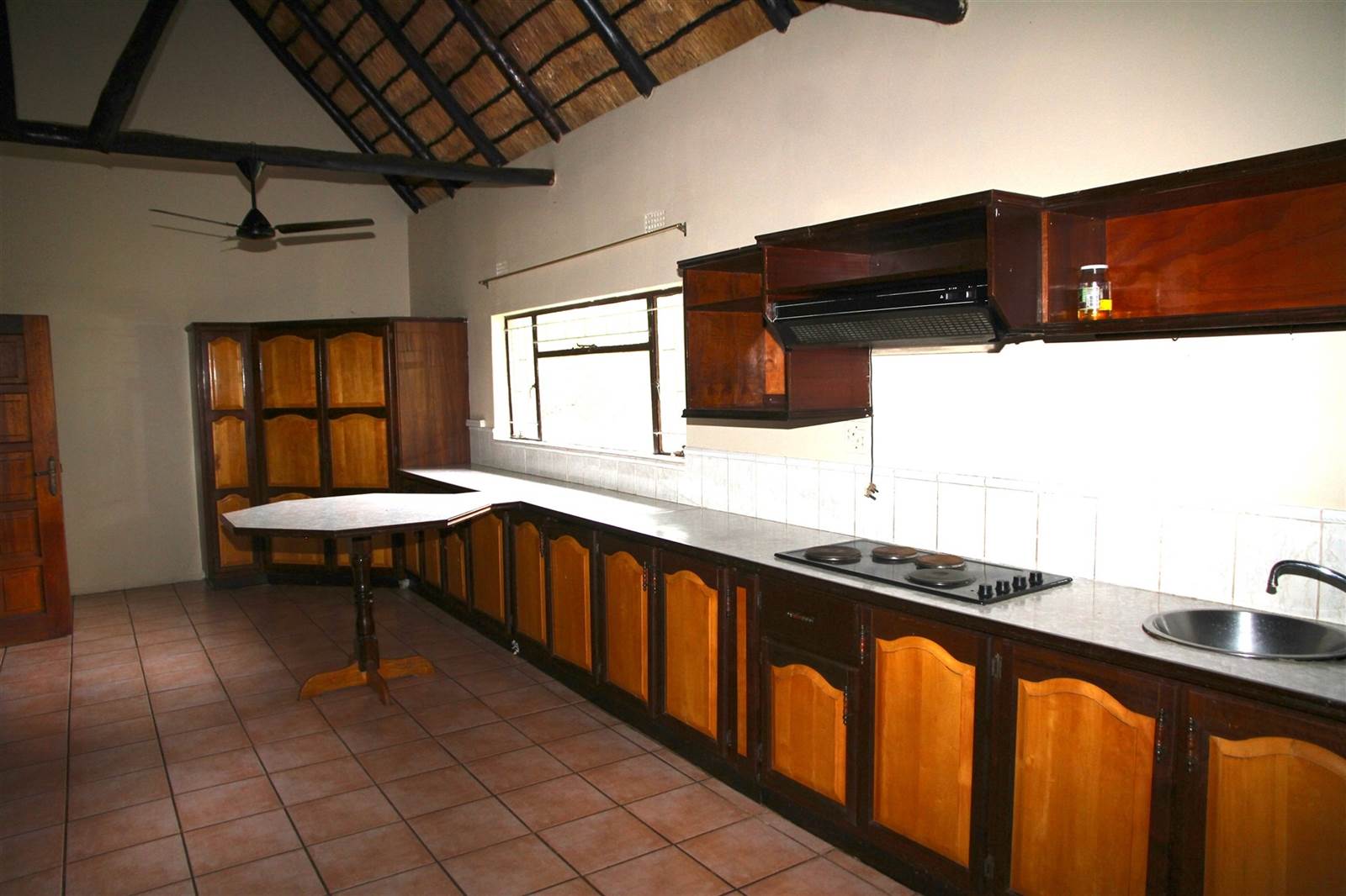 5 Bed House in Ndlovumzi photo number 4