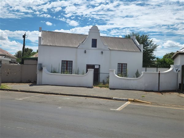 Commercial space in Aliwal North