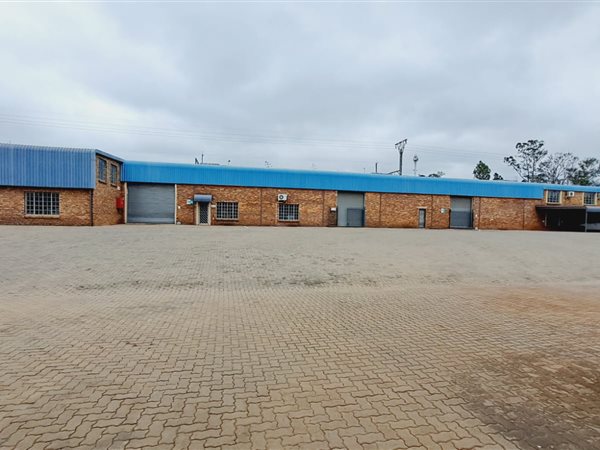 294  m² Industrial space